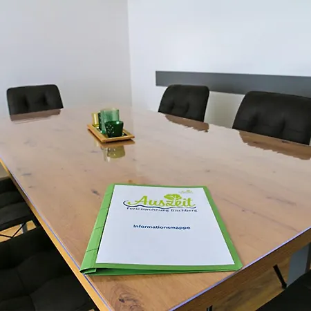 Διαμέρισμα Auszeit Ferienwohnung 2